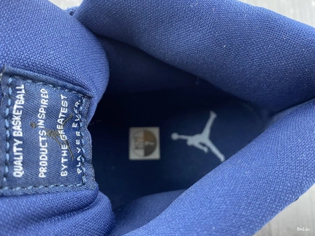 Boostmaster lin Midnight Navy Velvet AR0715-441 Air Jordan 11 WMNS 0724